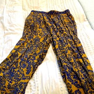 Unique pants gorgeous colors!